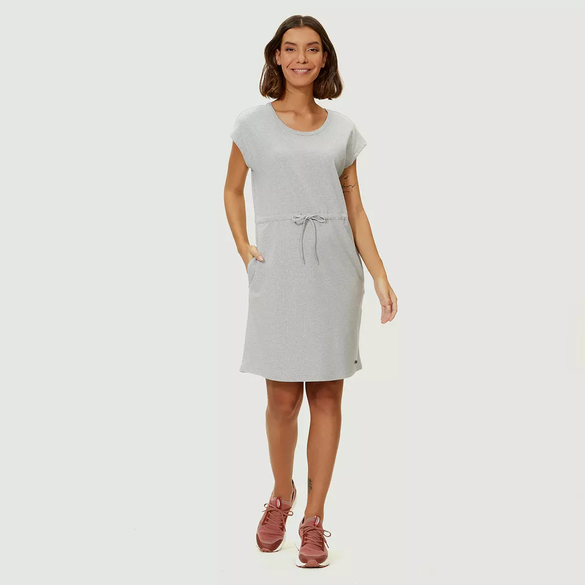 Stella Robe T-shirt 5 Stella Robe T-shirt - Image 5