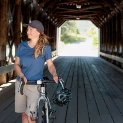 Ltp - T-shirt Col V De Sport Femme 34 Ltp - T-shirt Col V De Sport Femme -Modee Pure Soldes Magasin 17885 OUTREMER 4