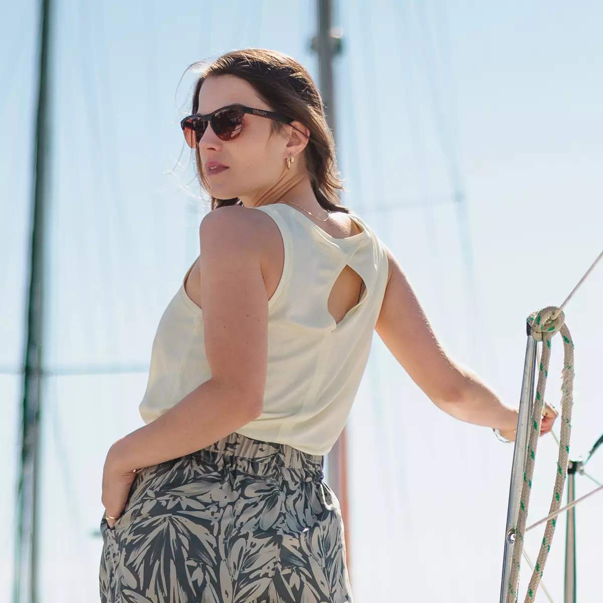 Percé - Camisole Légère De Yoga Pour Femme 13 Percé - Camisole Légère De Yoga Pour Femme - Image 13